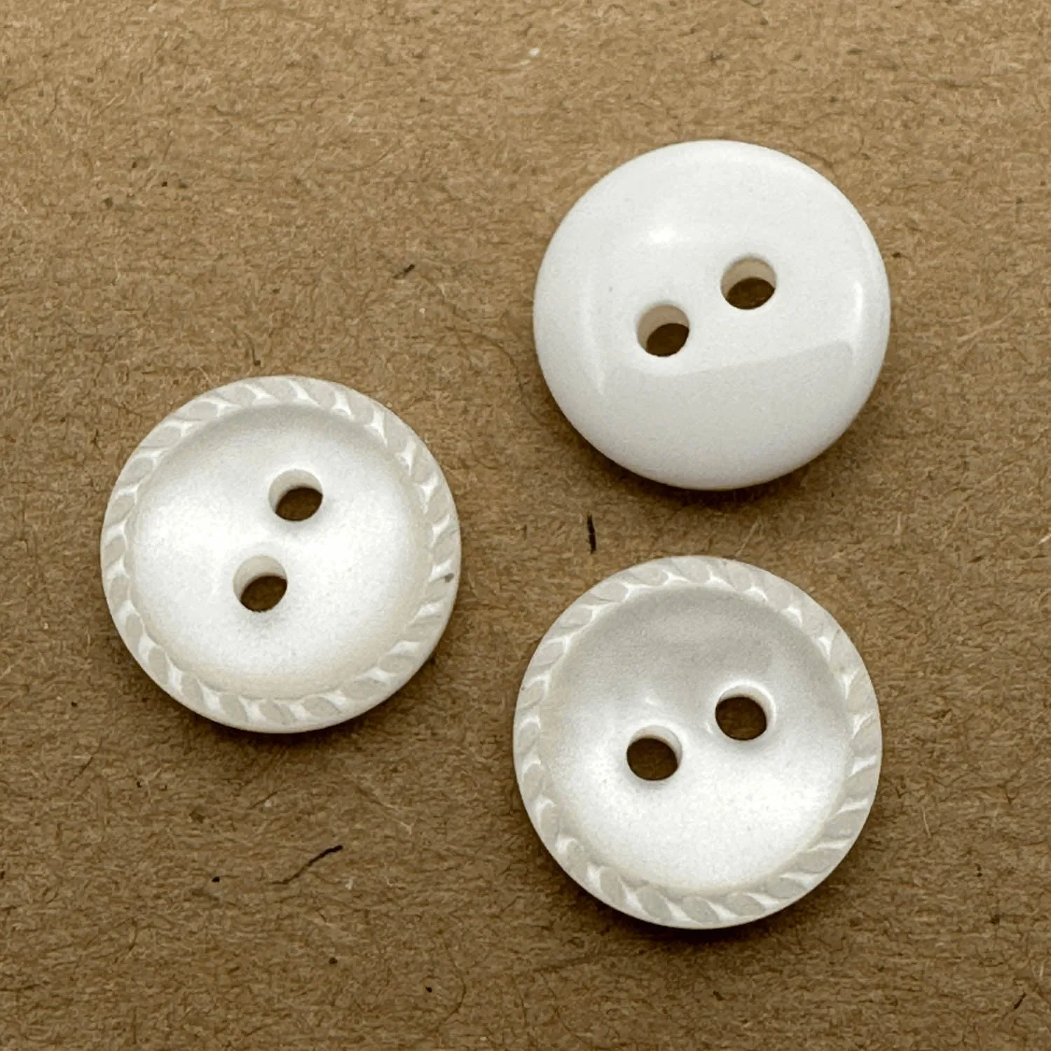 2 Hole Shiny Crimp Edge Button 12mm