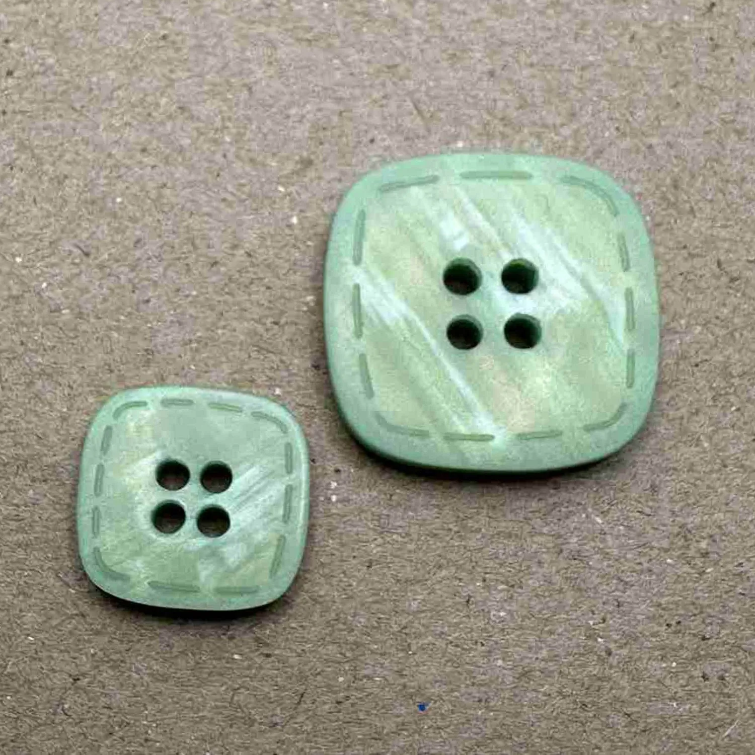 4 Hole Shiny Square Stitch Edge Button