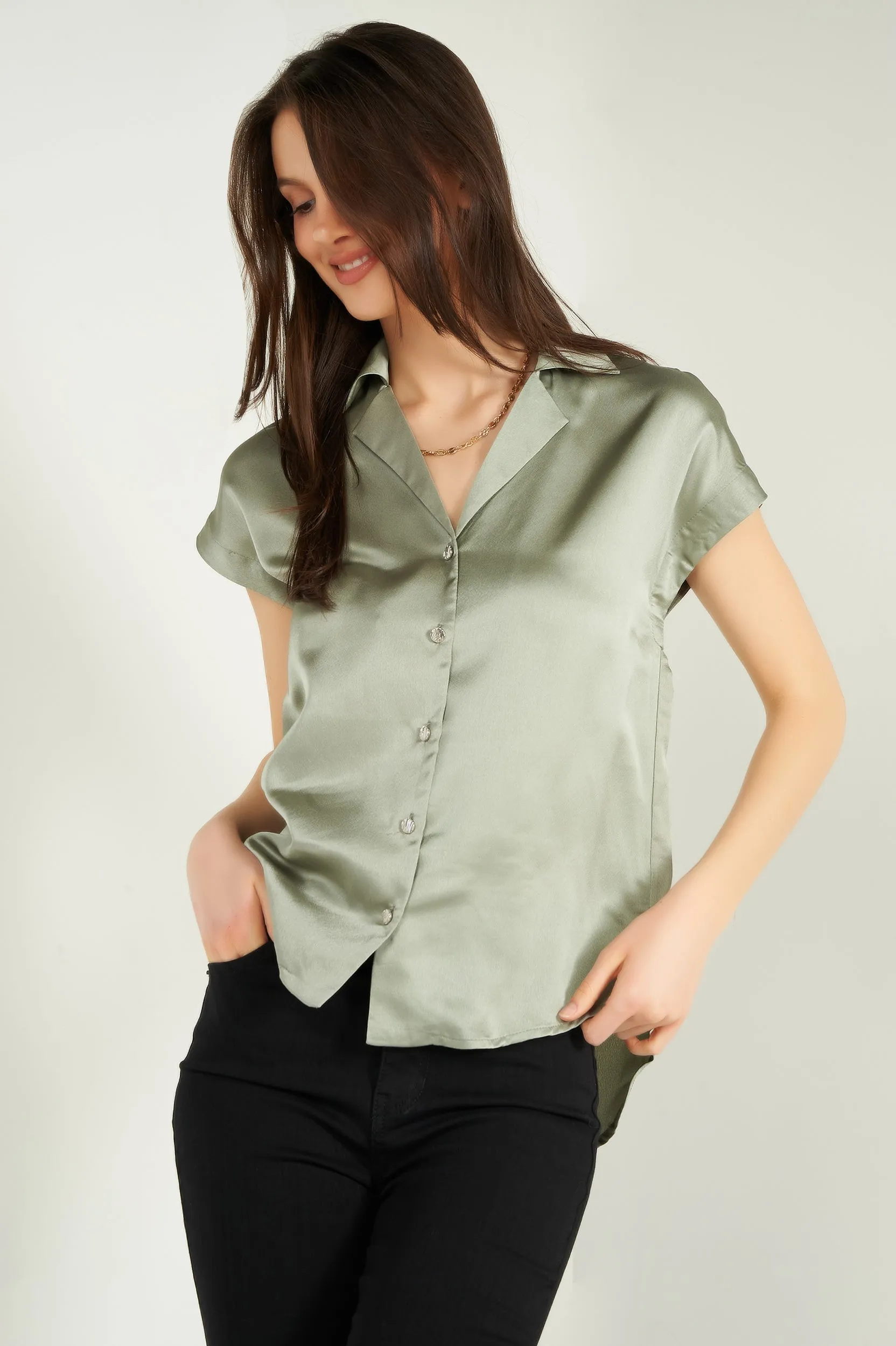 Blouse en satin à manches courtes - EVANIE - (E-B8) - VENTE FINALE