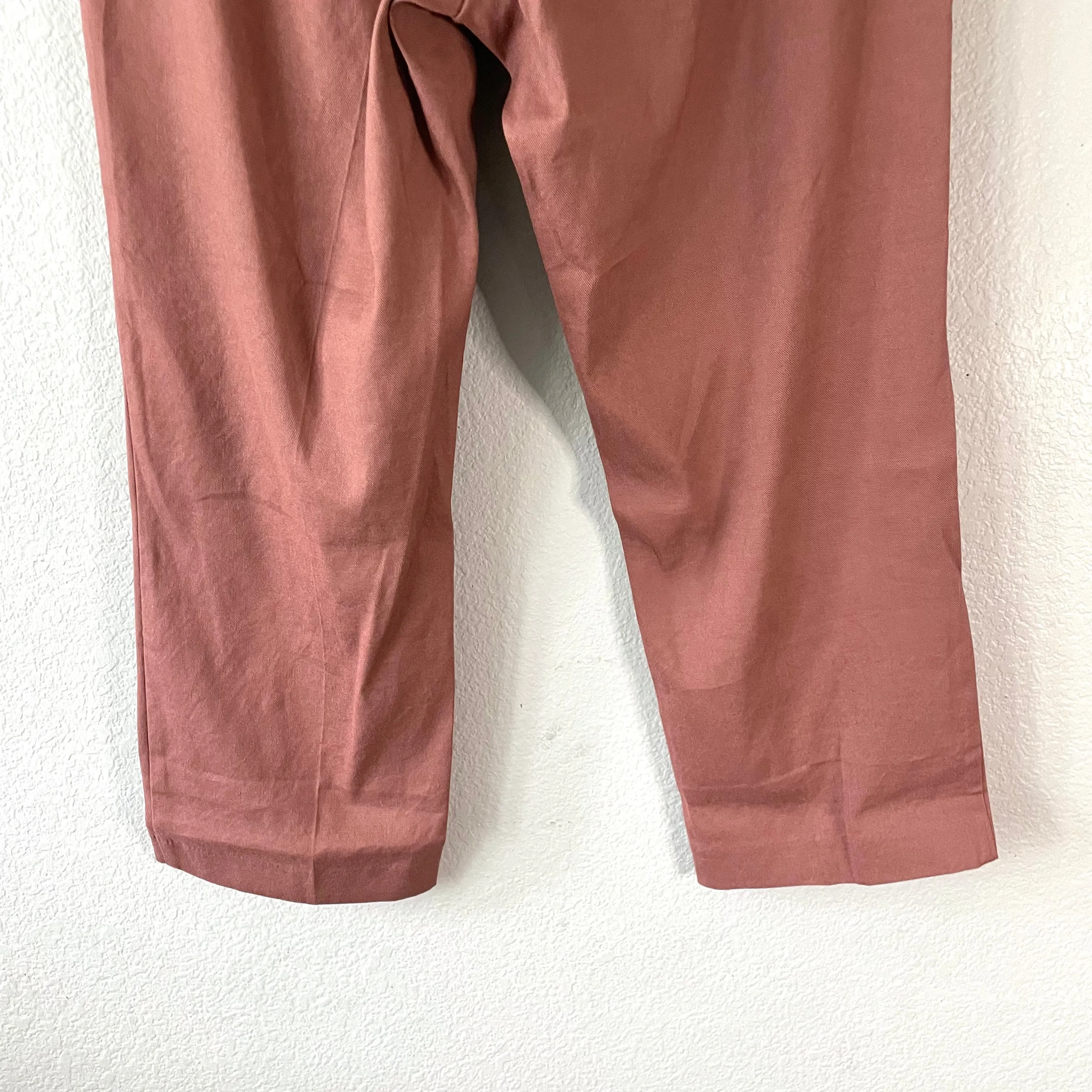 Cropped Pants