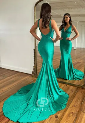 G2922 - Chic & Modern Mermaid V-Neck Beaded Green Long Prom Formal Dress