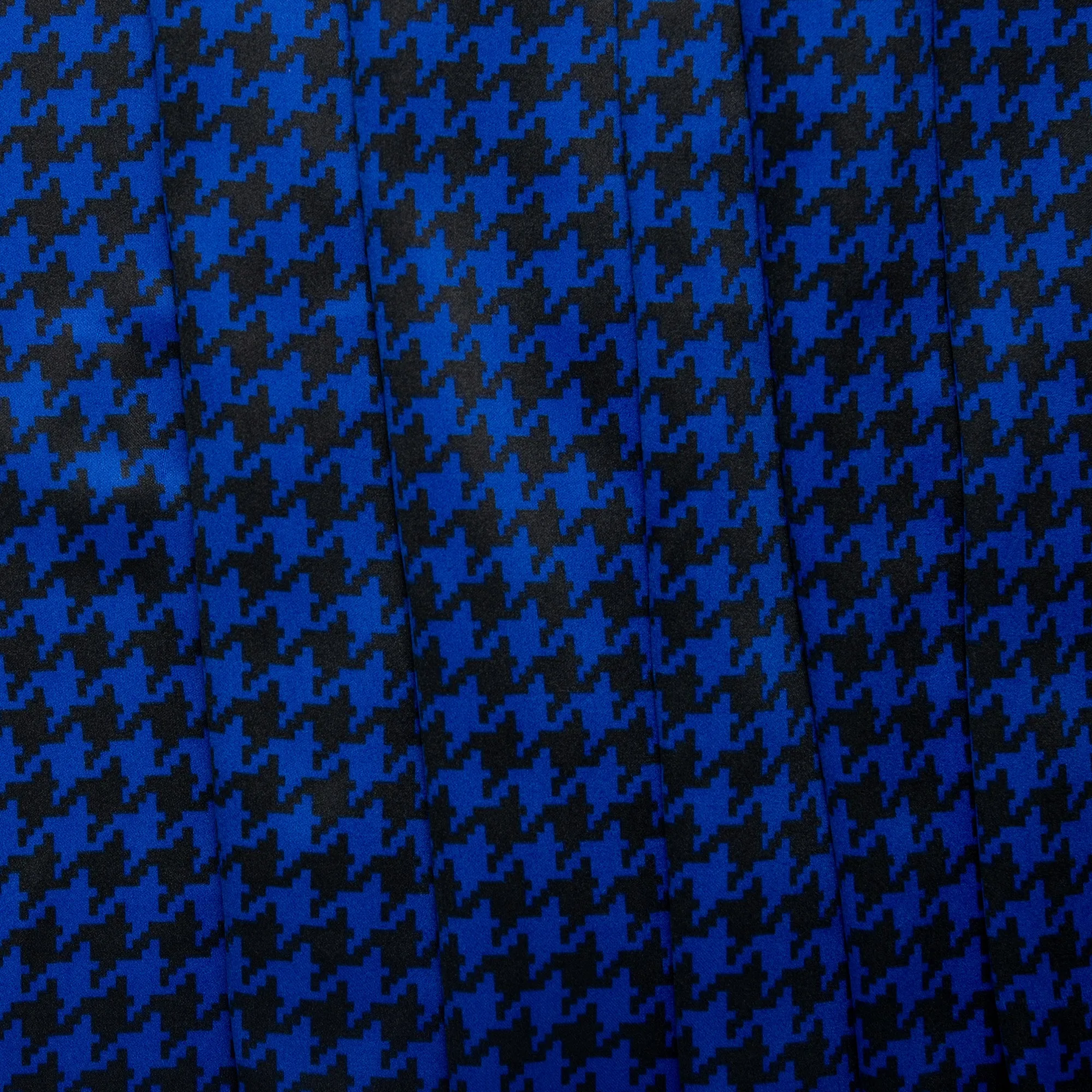 Printed Satin Velvet - CHARLOTTE - Houndstooth - Blue