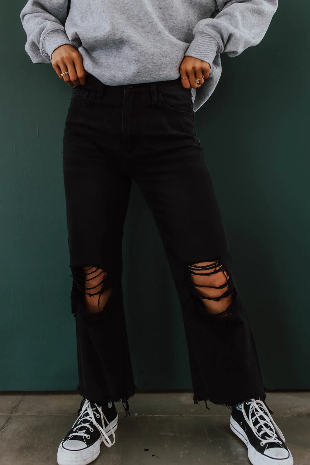 THE 90'S FLARE JEANS IN BLACK BY VERVET