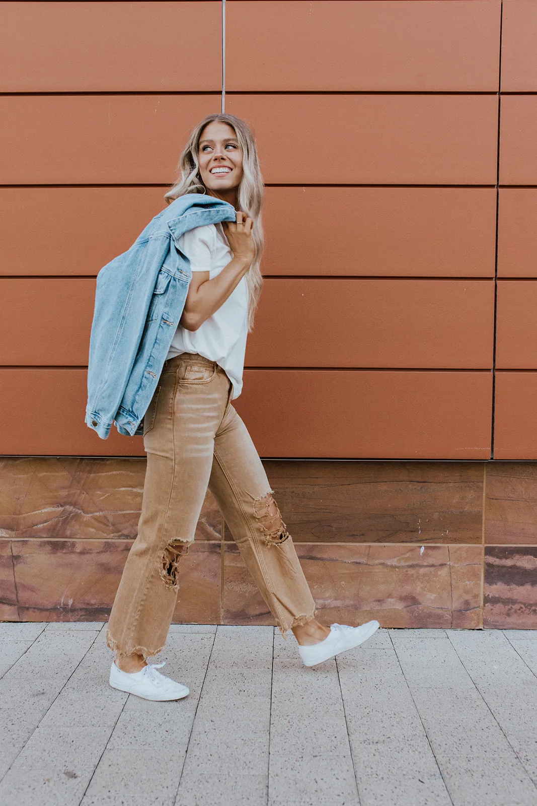 THE 90'S FLARE JEANS IN DISTRESSED COPPER BY VERVET